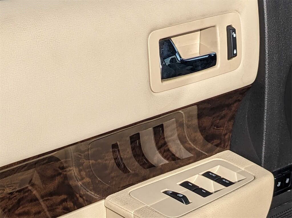 2019_ford_flex-pic-9101811435433779925-1024x768-1-1.jpeg