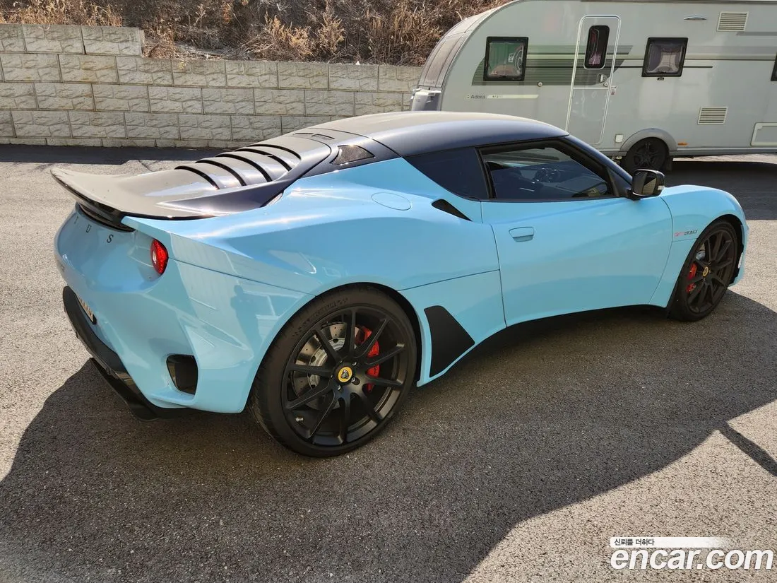 lotus-evora-3-1.webp